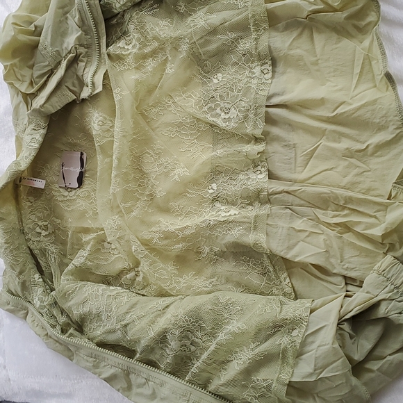 Free People FP Movement Namaslay Jacket Brushed Pistachio Think Spring Green! - Picture 8 of 12